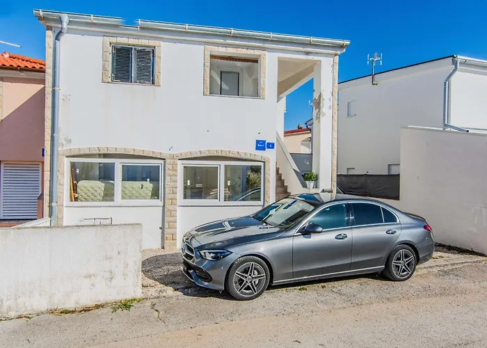 App Ladika 1 By Interhome *