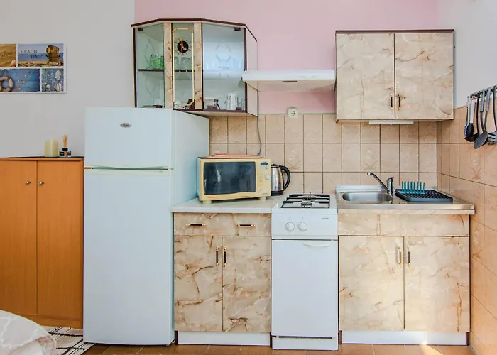 App Ladika 1 By Interhome Вир